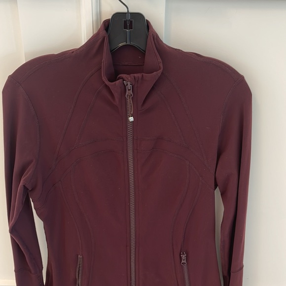Lululemon Define Jacket - Picture 2 of 6